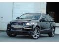 Audi Q7 3.6 Premium quattro Phantom Black Pearl Effect photo #1