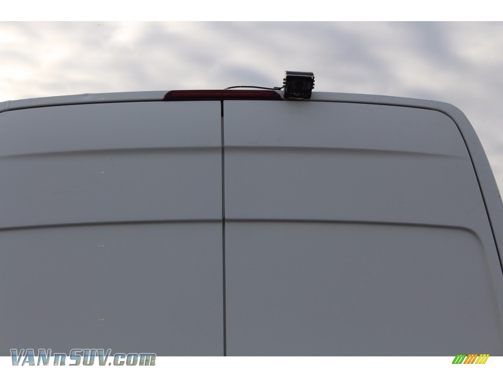 2013 Sprinter 2500 High Roof Cargo Van - Arctic White / Lima Black Fabric photo #24