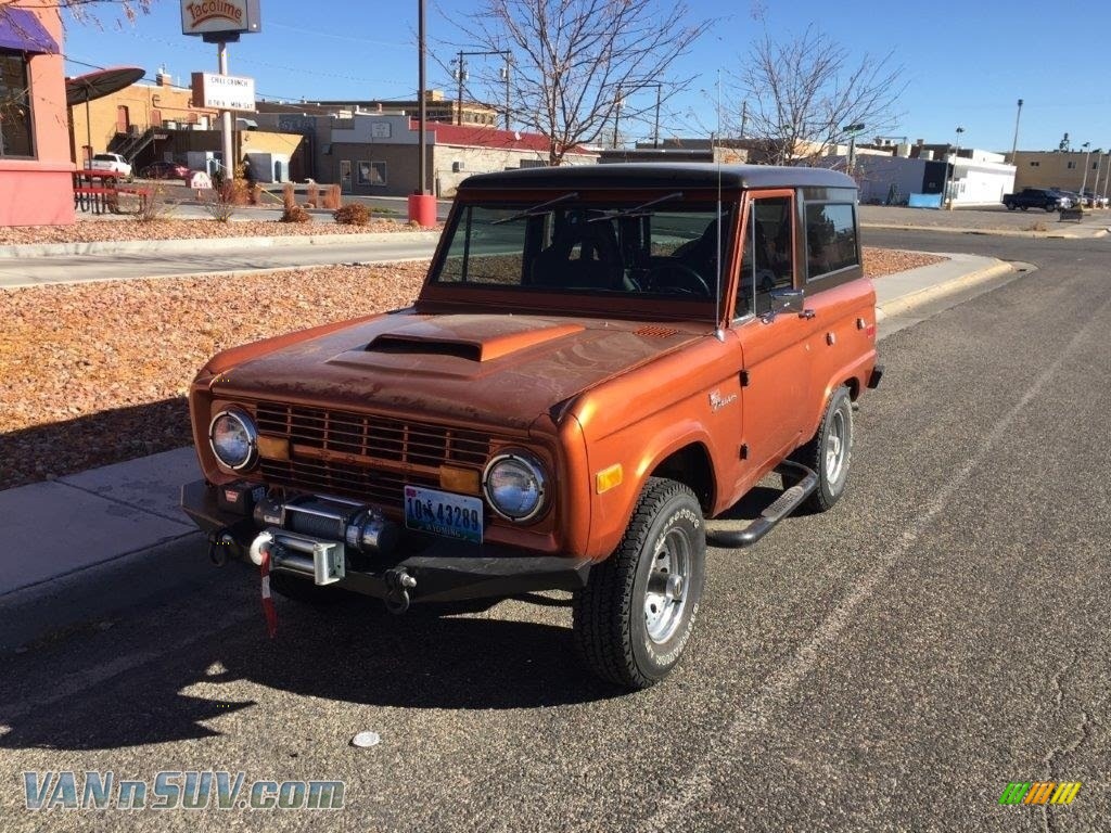 Copper / Black Ford Bronco 4x4