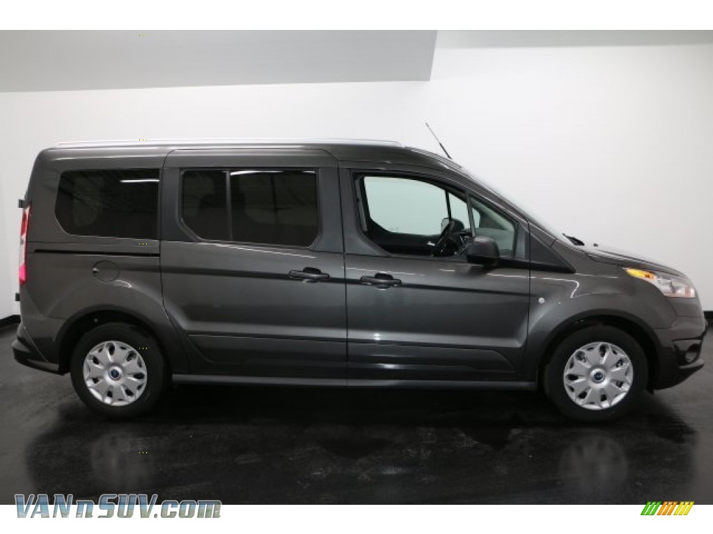 2017 Transit Connect XLT Wagon - Magnetic / Charcoal Black photo #1