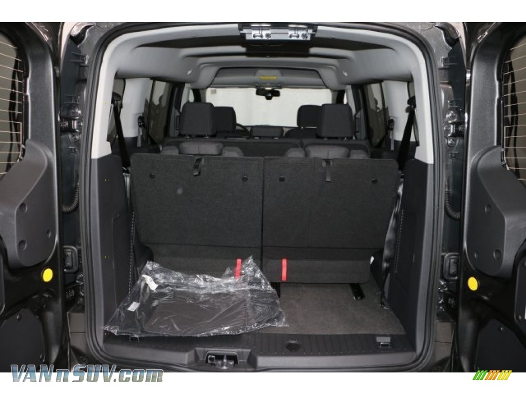 2017 Transit Connect XLT Wagon - Magnetic / Charcoal Black photo #11