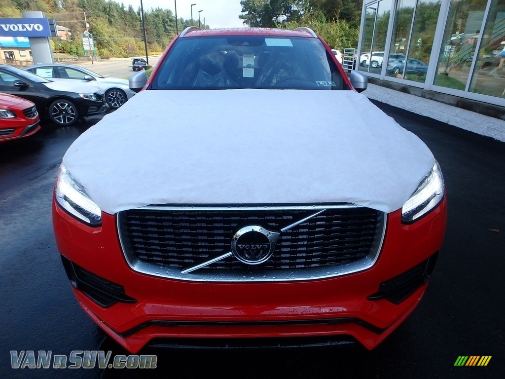 2018 XC90 T6 AWD R-Design - Passion Red / Charcoal photo #6