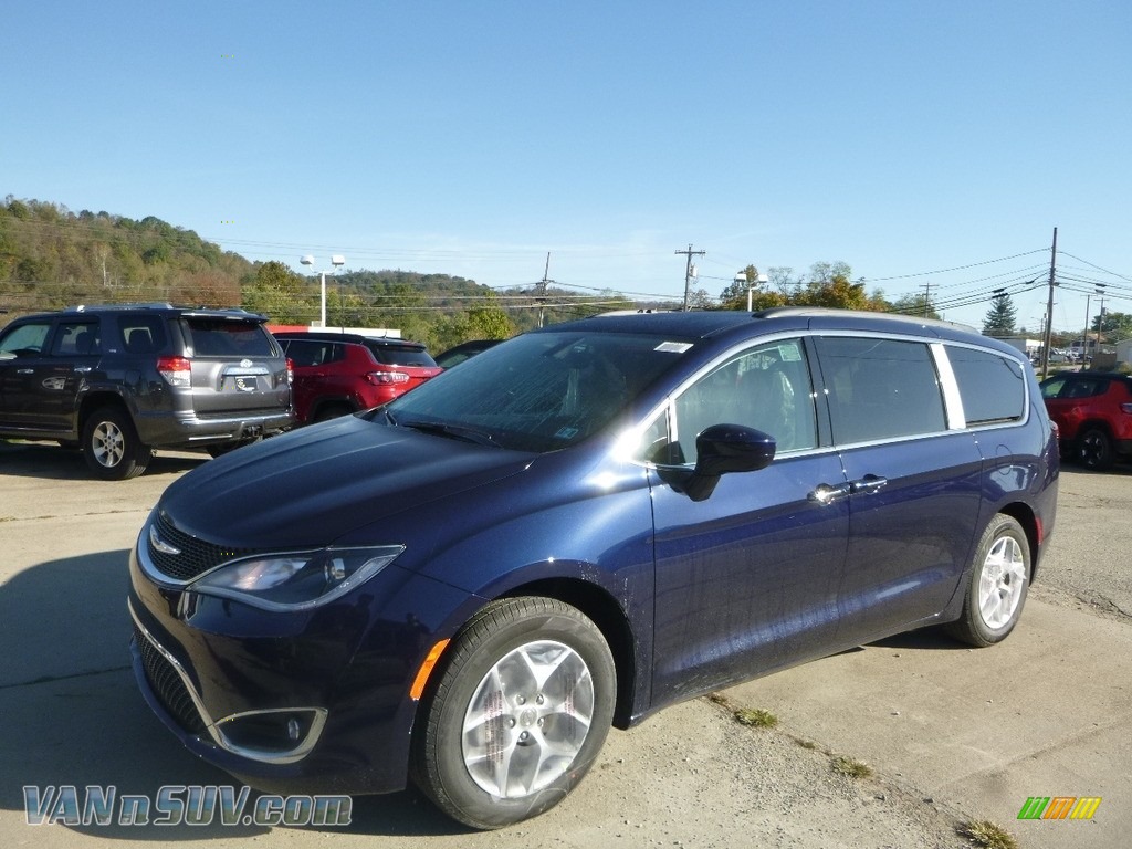 2018 Pacifica Touring Plus - Jazz Blue Pearl / Black/Alloy photo #1