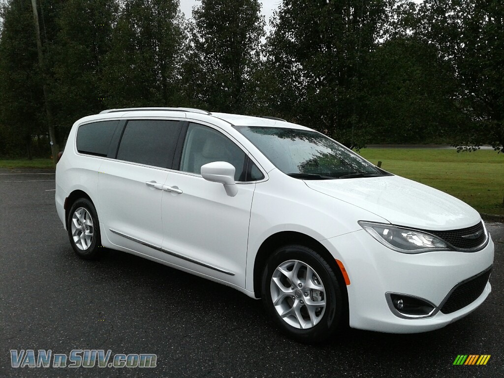 2018 Pacifica Touring L - Bright White / Cognac/Alloy/Toffee photo #4