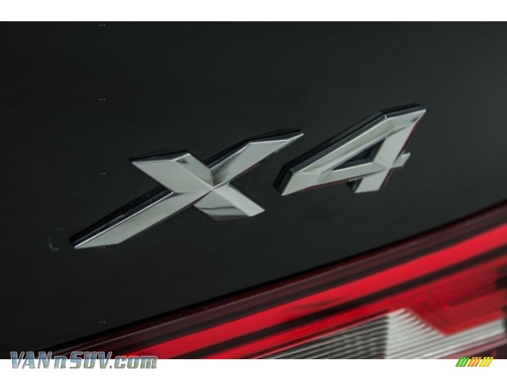 2015 X4 xDrive28i - Jet Black / Black photo #7