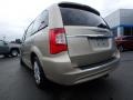 Chrysler Town & Country Touring Cashmere Pearl photo #5