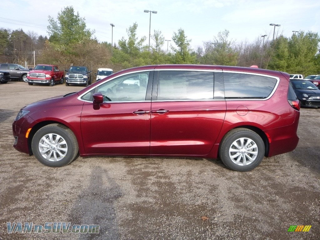 2018 Pacifica Touring Plus - Velvet Red Pearl / Black/Alloy photo #2
