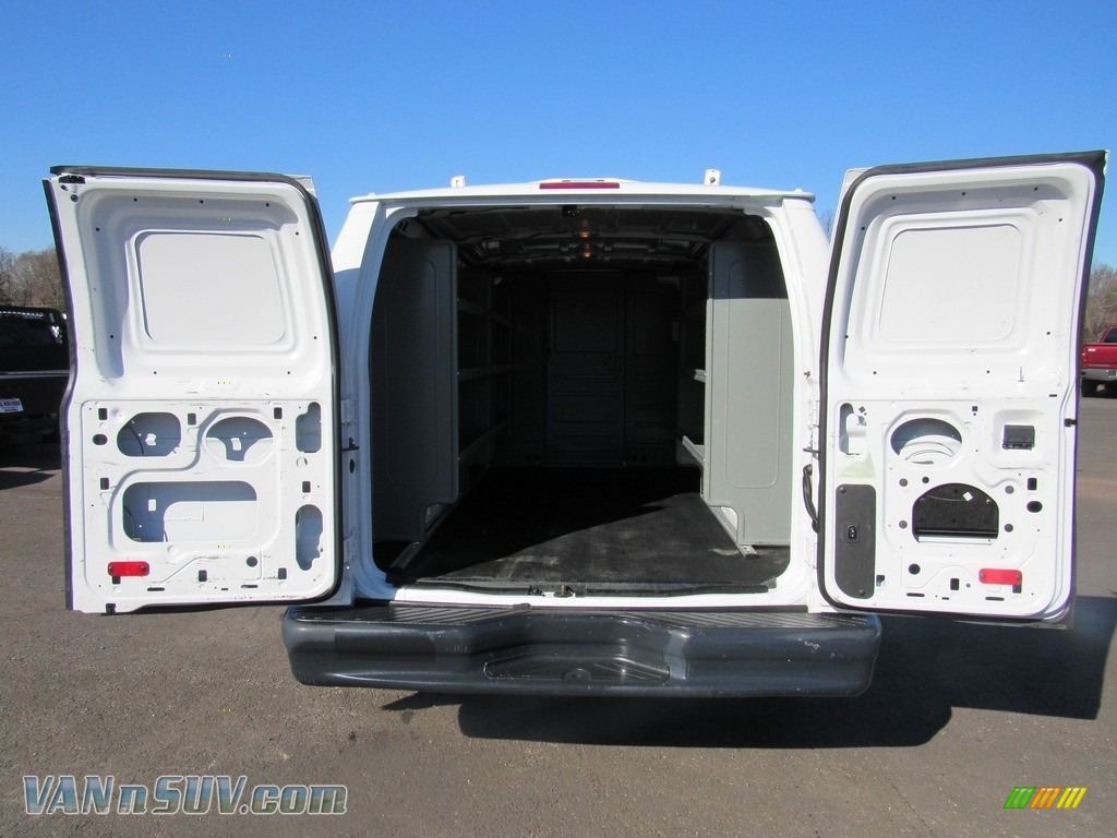 2012 E Series Van E150 Cargo - Oxford White / Medium Flint photo #9