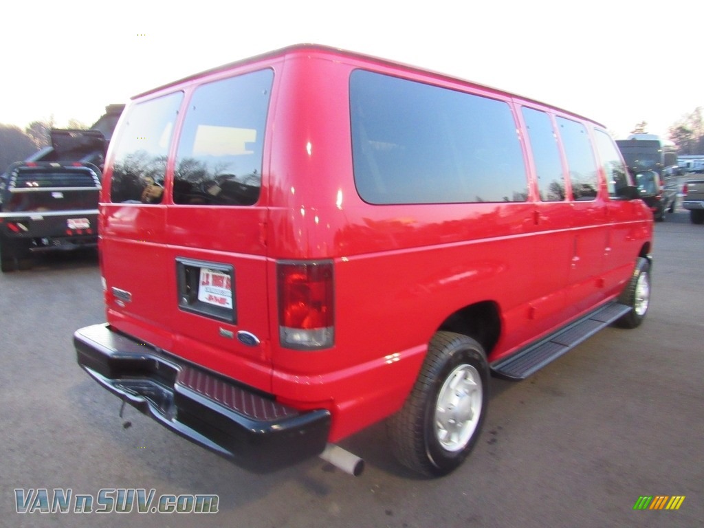 2011 E Series Van E350 XL Passenger - Vermillion Red / Medium Flint photo #5