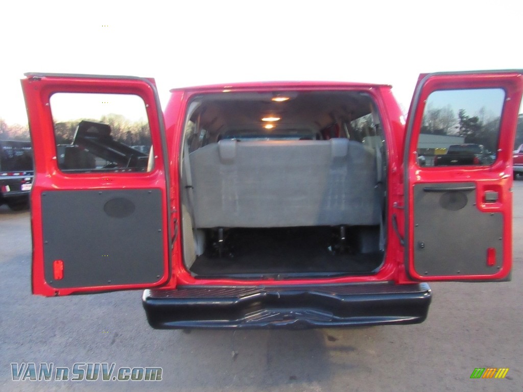 2011 E Series Van E350 XL Passenger - Vermillion Red / Medium Flint photo #9