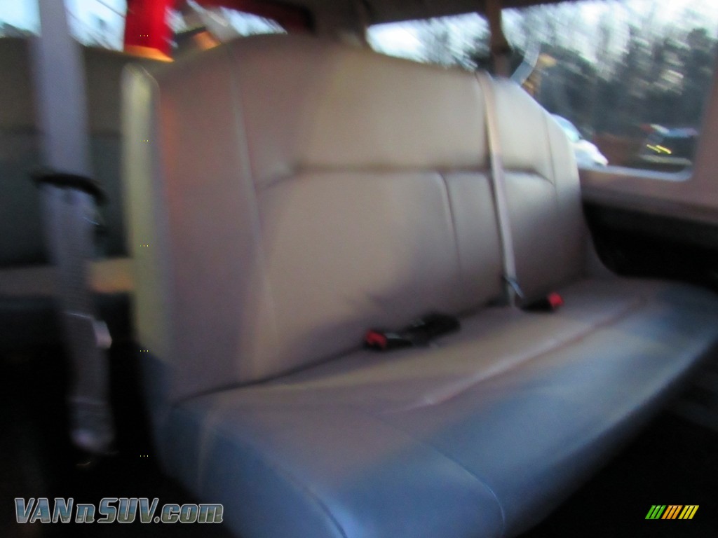 2011 E Series Van E350 XL Passenger - Vermillion Red / Medium Flint photo #14