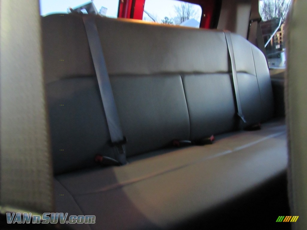 2011 E Series Van E350 XL Passenger - Vermillion Red / Medium Flint photo #15