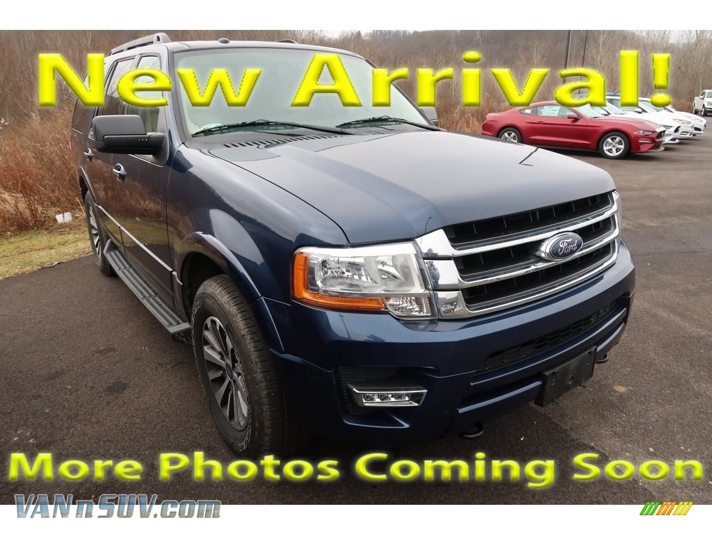 Blue Jeans Metallic / Dune Ford Expedition XLT 4x4