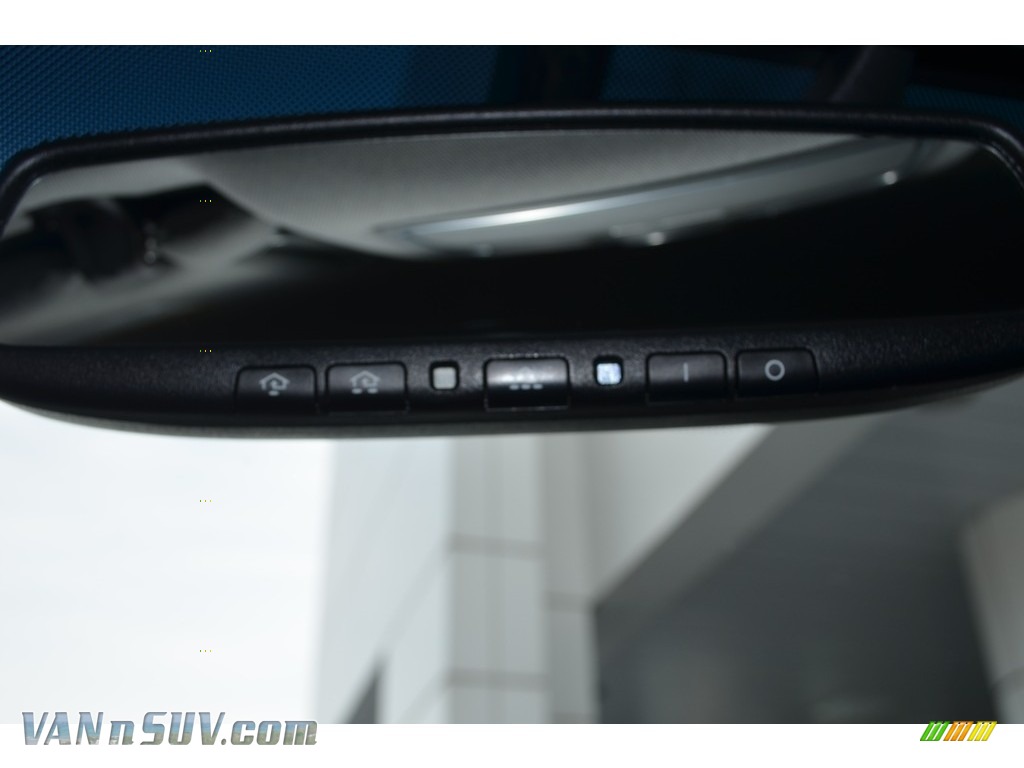 2014 Sorento EX V6 AWD - Snow White Pearl / Black photo #25
