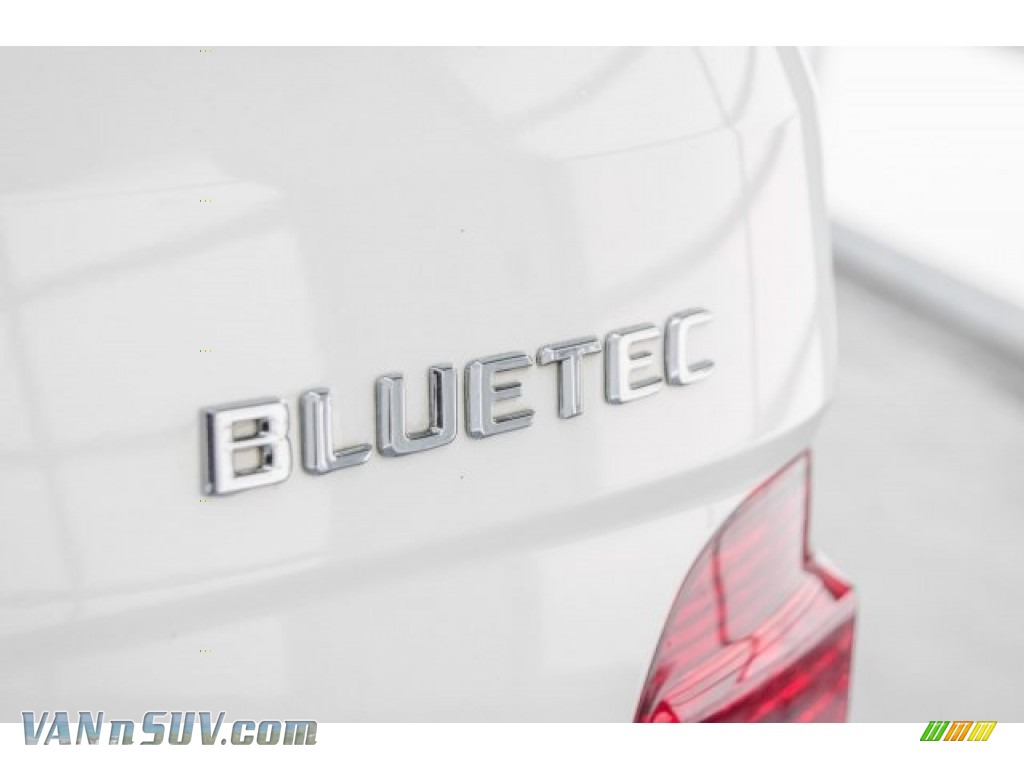 2010 ML 350 BlueTEC 4Matic - Arctic White / Cashmere photo #25