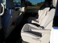 Chrysler Pacifica Hybrid Limited Bright White photo #8
