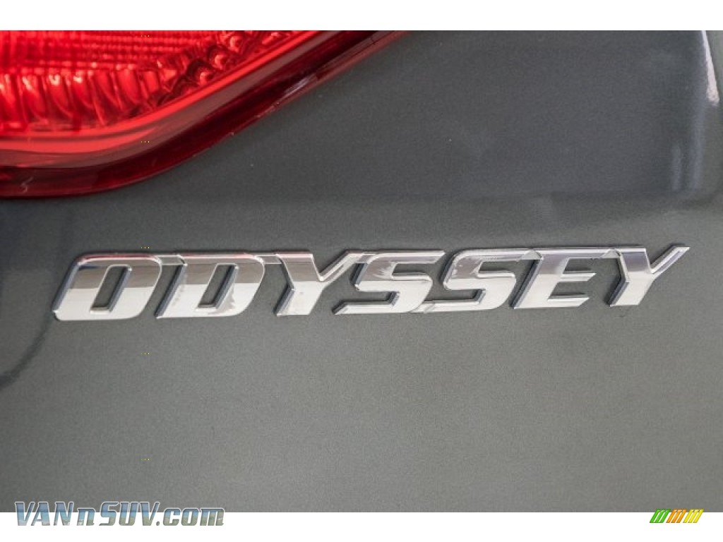 2011 Odyssey Touring - Polished Metal Metallic / Gray photo #7