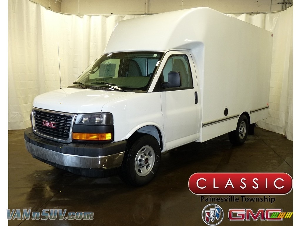 Summit White / Pewter GMC Savana Cutaway 3500 Commercial Moving Truck