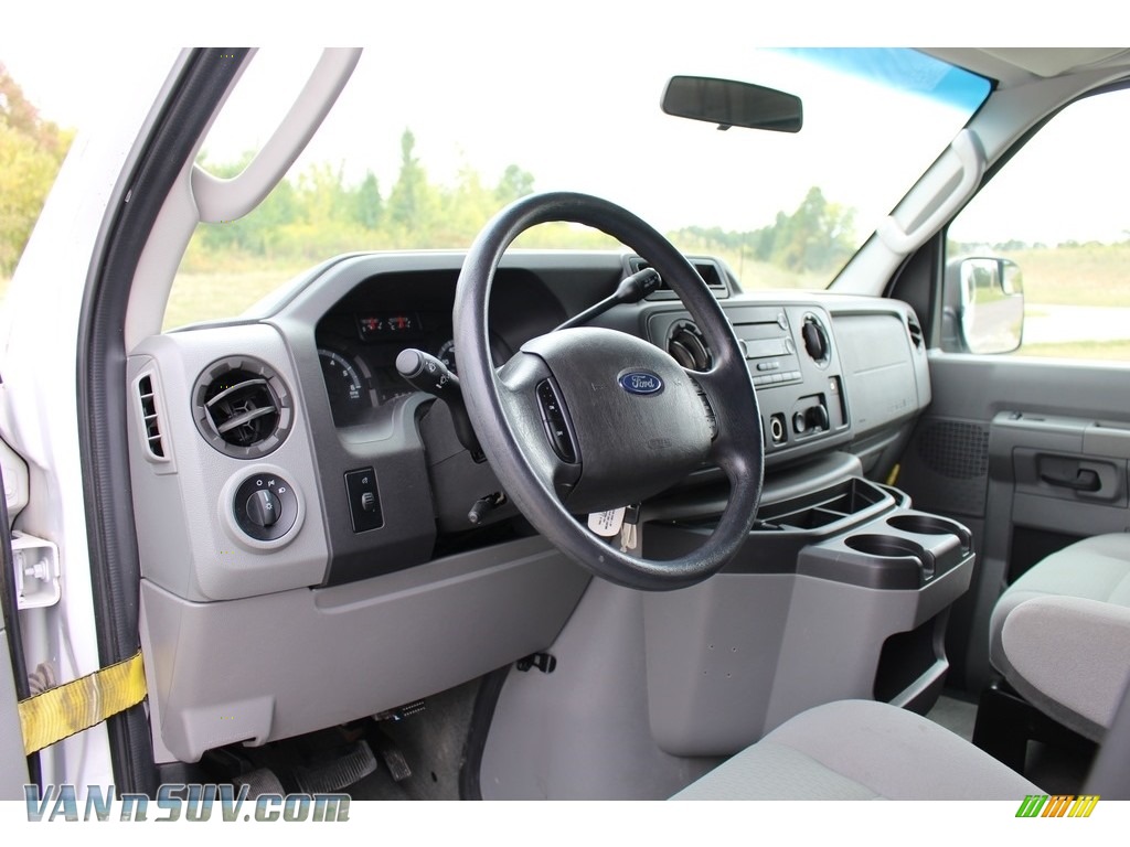 2011 E Series Van E350 XLT Extended Passenger - Oxford White / Medium Flint photo #10