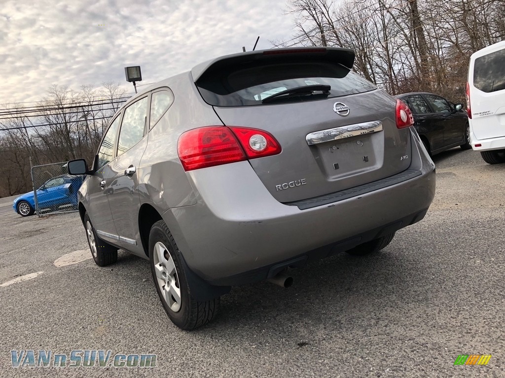2011 Rogue SV AWD - Frosted Steel Metallic / Gray photo #5