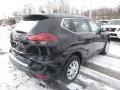 Nissan Rogue S AWD Magnetic Black photo #4