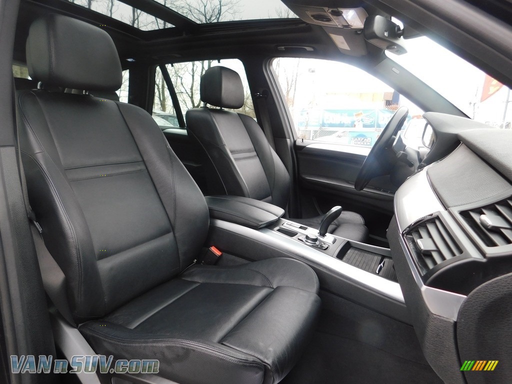2012 X5 xDrive35i Premium - Carbon Black Metallic / Black photo #17