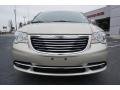 Chrysler Town & Country Touring Cashmere/Sandstone Pearl photo #2