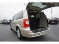 Chrysler Town & Country Touring Cashmere/Sandstone Pearl photo #18
