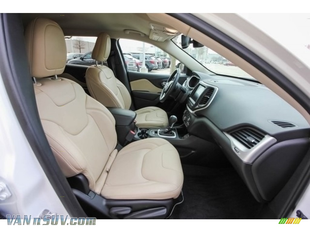 2016 Cherokee Limited - Bright White / Black/Light Frost Beige photo #25