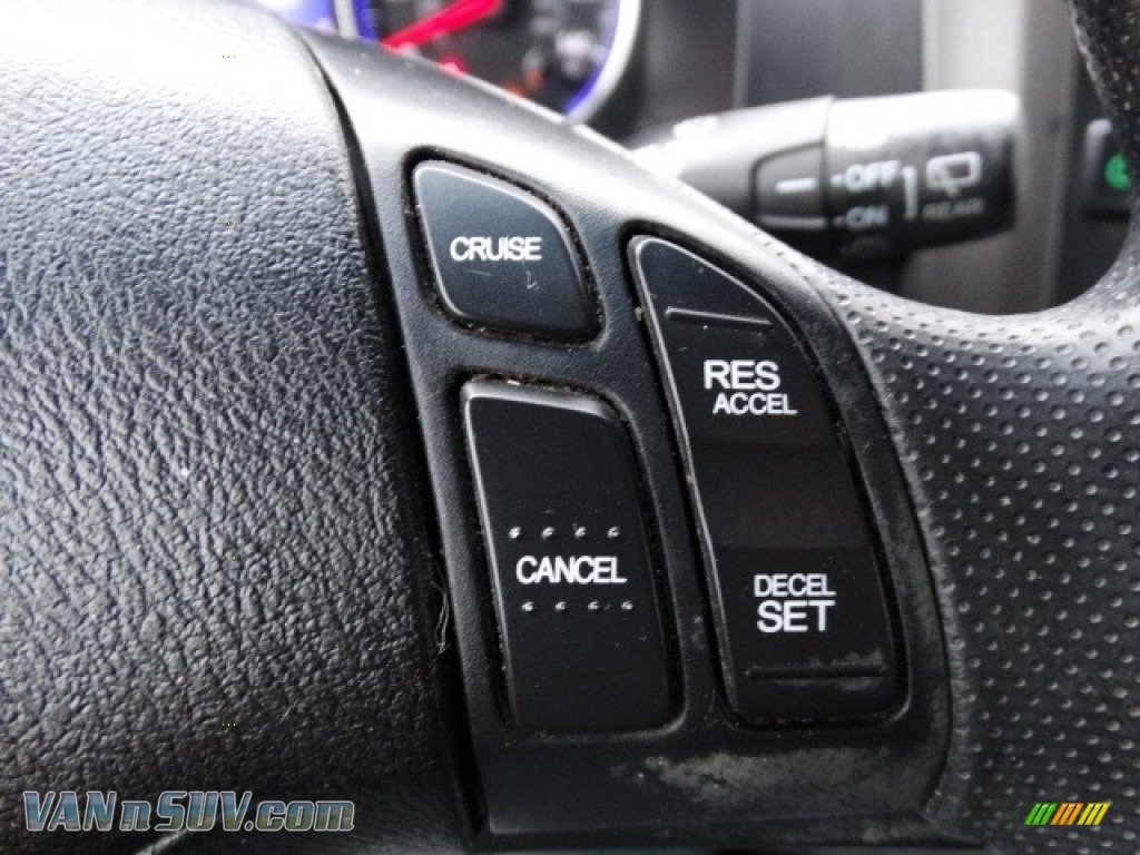 2011 CR-V SE 4WD - Taffeta White / Black photo #23