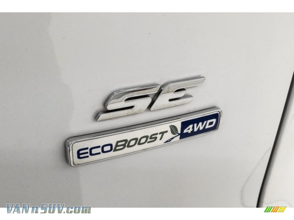 2016 Escape SE 4WD - Oxford White / Medium Light Stone photo #28