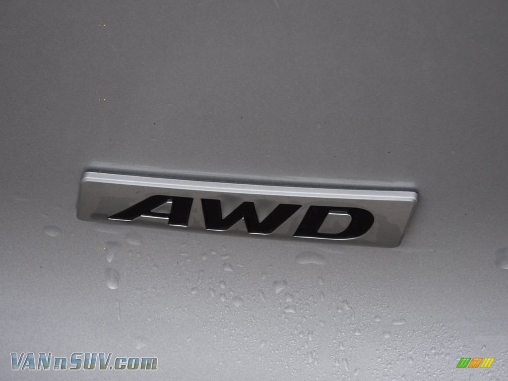 2015 Tucson GLS AWD - Diamond Silver / Black photo #10
