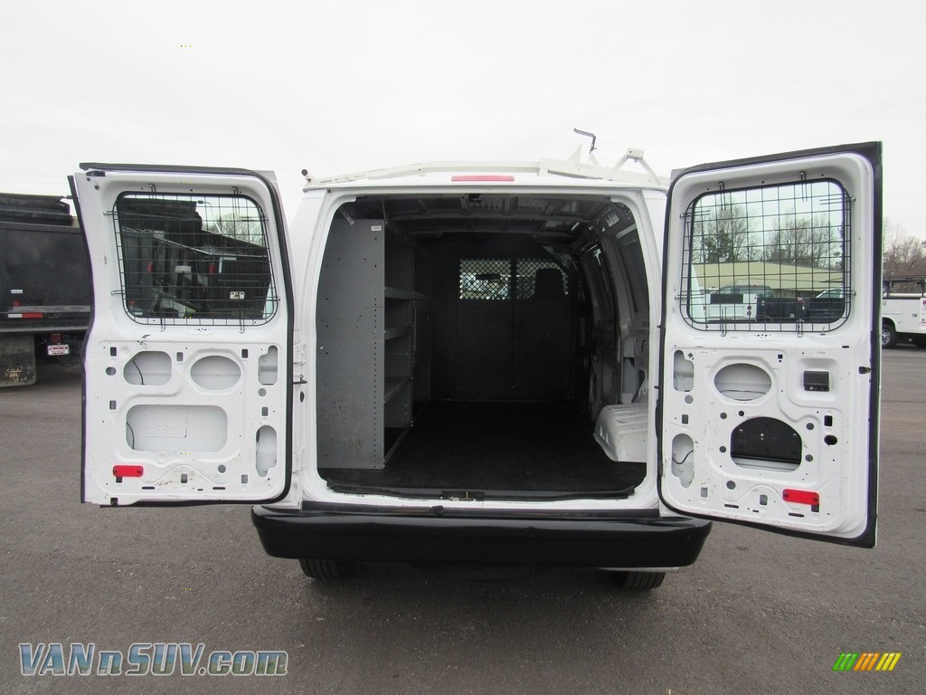 2012 E Series Van E250 Cargo - Oxford White / Medium Flint photo #12