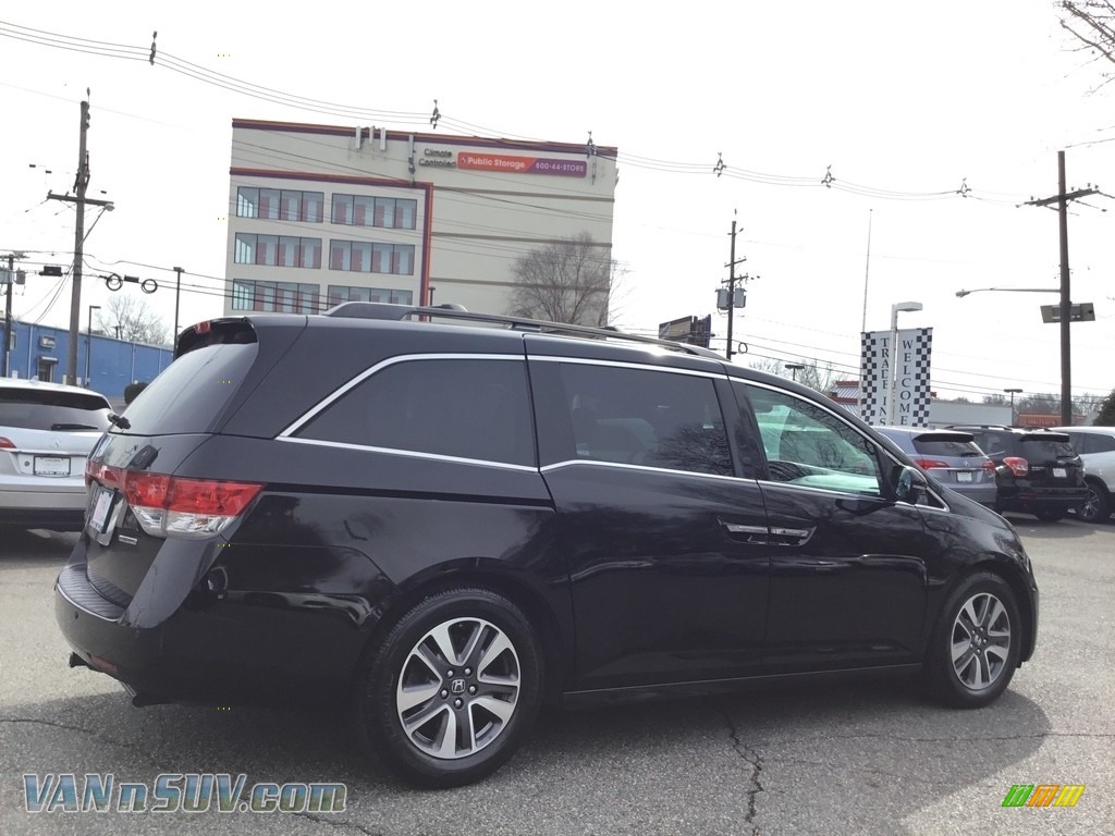 2014 Odyssey Touring - Crystal Black Pearl / Truffle photo #3