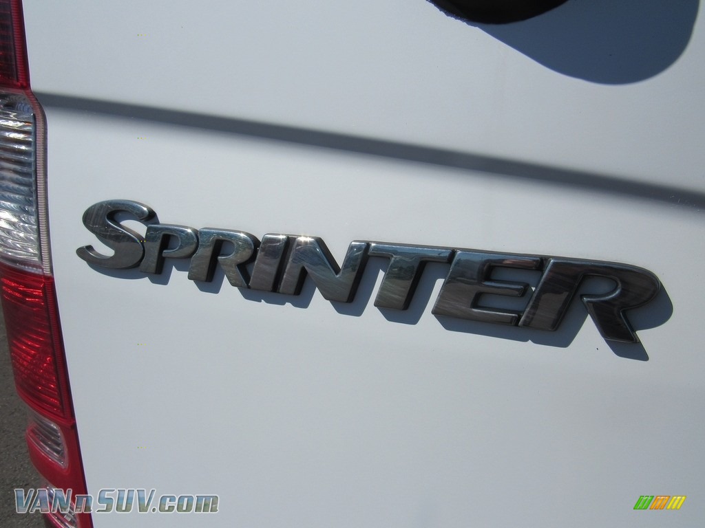 2012 Sprinter 2500 High Roof Cargo Van - Arctic White / Lima Black Fabric photo #11
