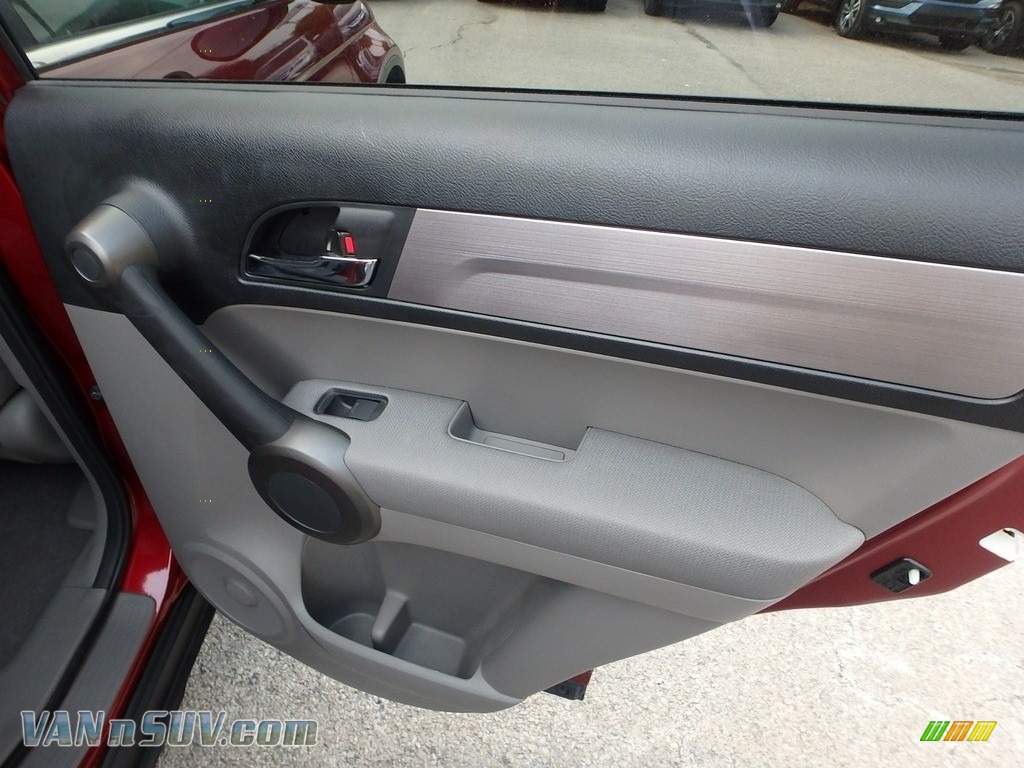 2011 CR-V SE 4WD - Tango Red Pearl / Gray photo #15