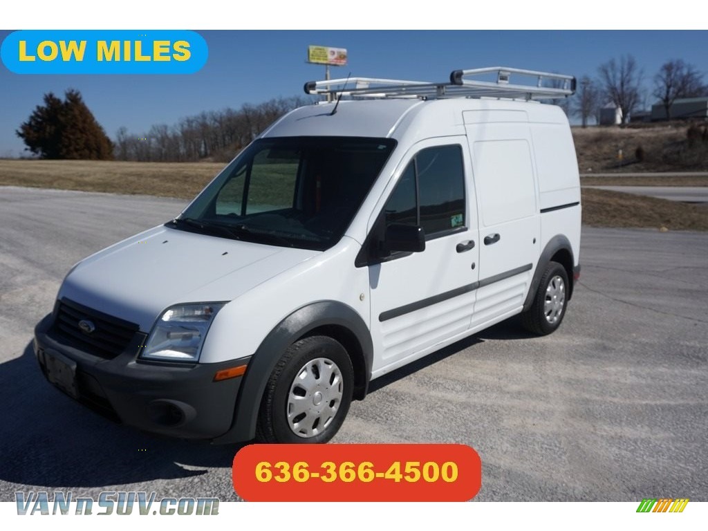 Frozen White / Dark Gray Ford Transit Connect XL Cargo Van