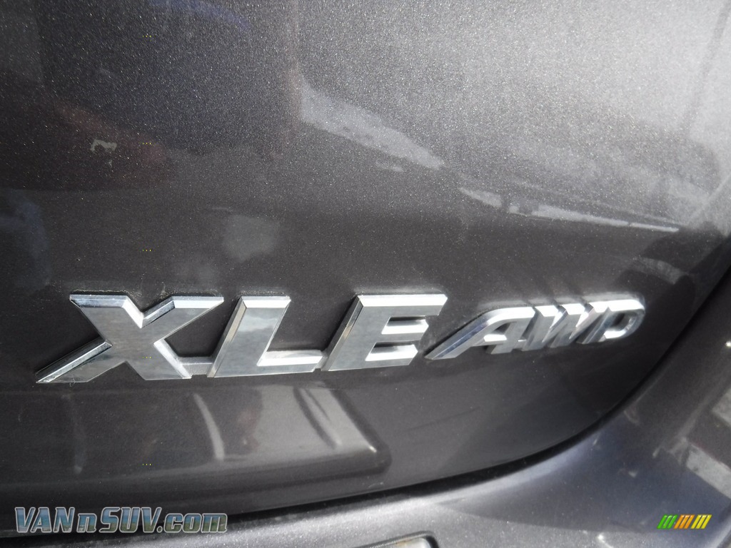 2016 Highlander XLE AWD - Predawn Gray Mica / Black photo #9