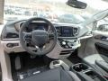 Chrysler Pacifica Touring L Brilliant Black Crystal Pearl photo #13