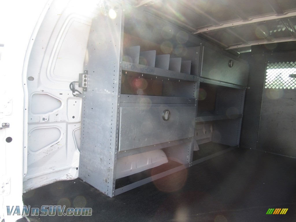 2013 E Series Van E250 Cargo - Oxford White / Medium Flint photo #14