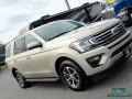Ford Expedition XLT White Gold photo #32