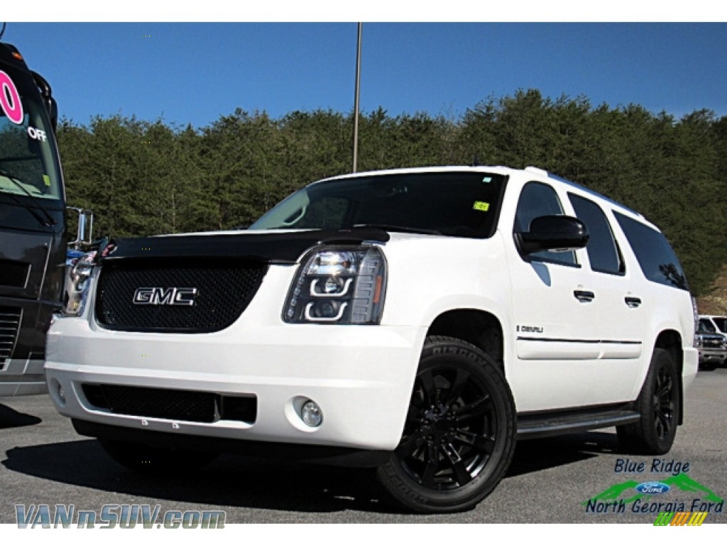 Summit White / Ebony Black GMC Yukon XL Denali AWD