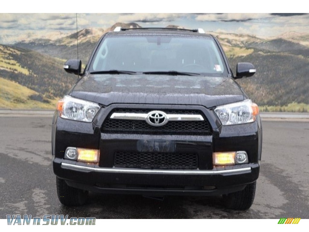 2013 4Runner Limited 4x4 - Black / Black Leather photo #2