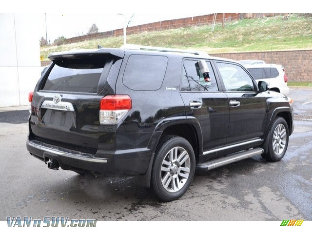 2013 4Runner Limited 4x4 - Black / Black Leather photo #7