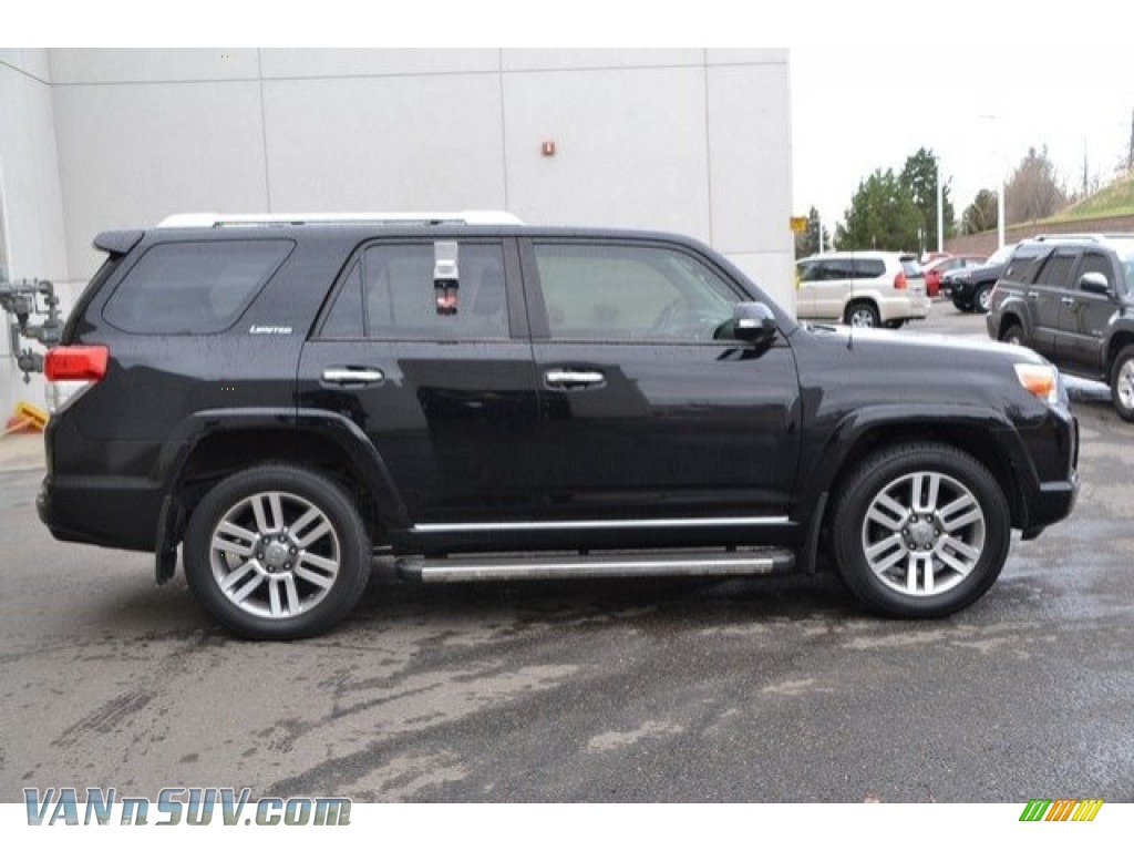 2013 4Runner Limited 4x4 - Black / Black Leather photo #8