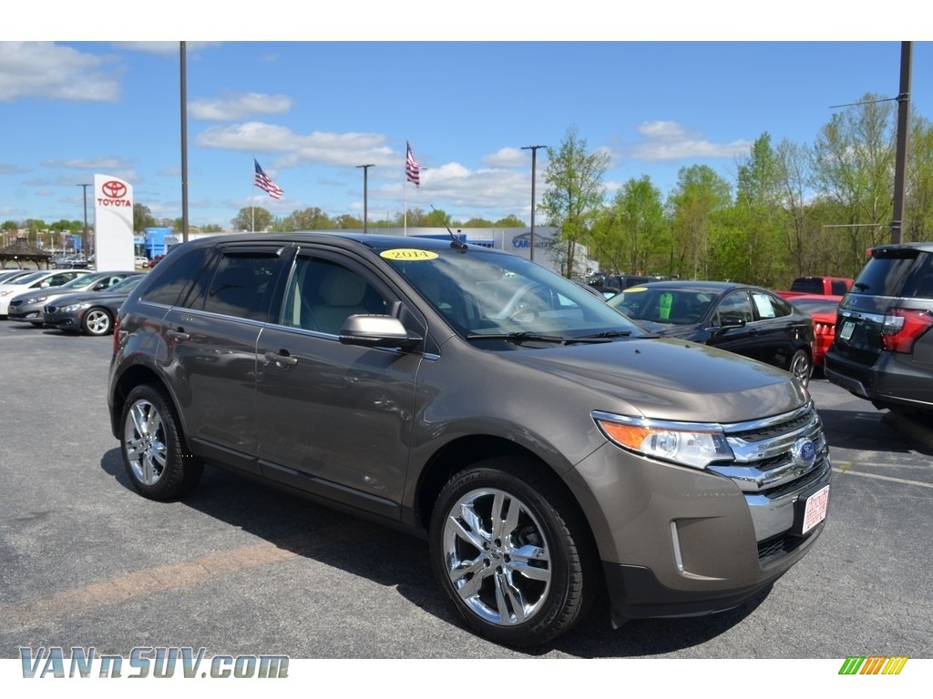 Mineral Gray / Charcoal Black Ford Edge Limited