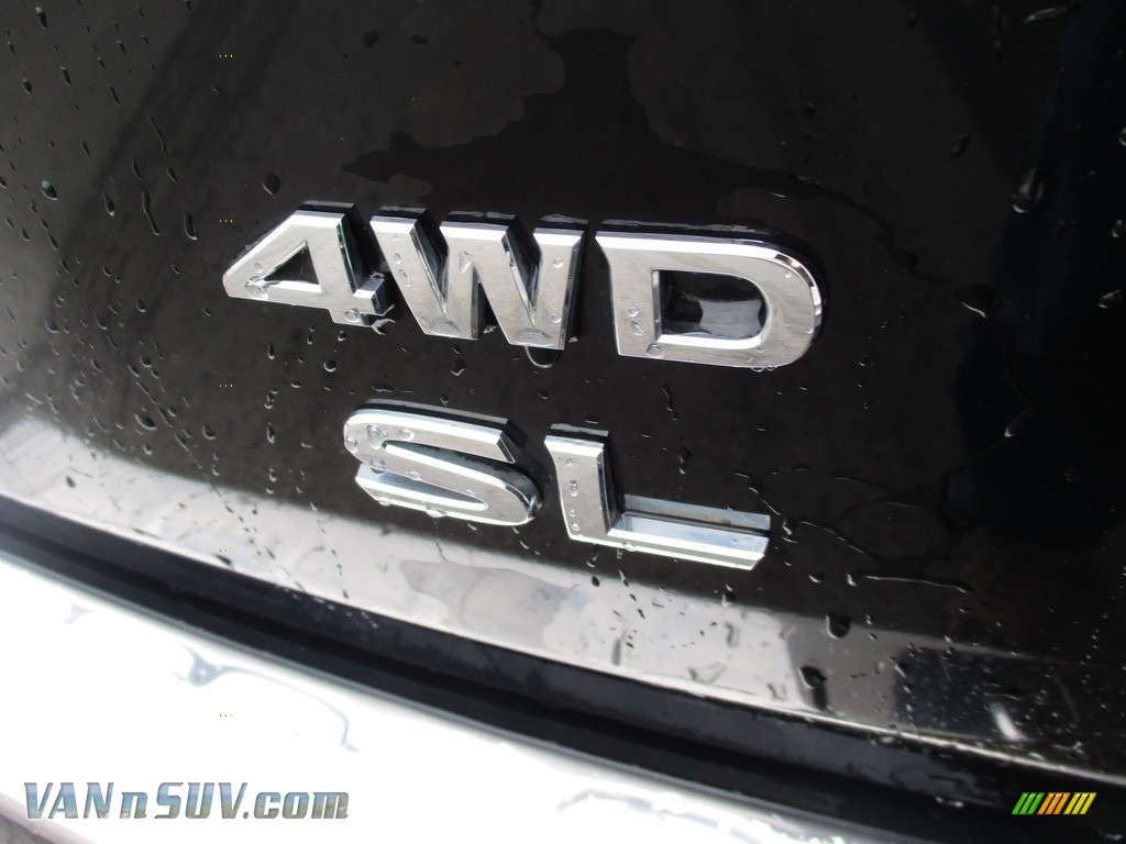 2014 Pathfinder SL AWD - Super Black / Charcoal photo #6