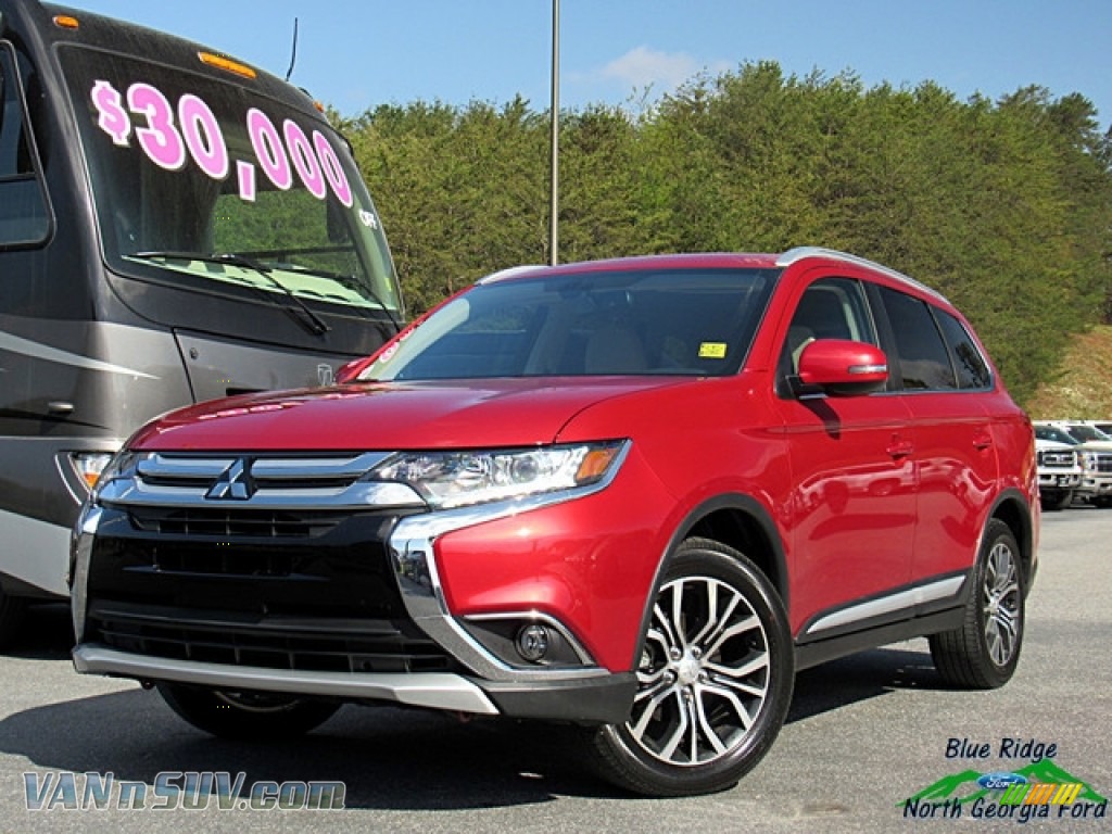 2018 Outlander SEL - Rally Red Metallic / Beige photo #1