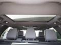 Land Rover Discovery HSE Luxury Farallon Pearl Black photo #18