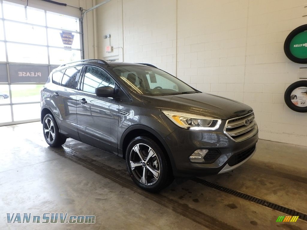 Magnetic / Charcoal Black Ford Escape SEL 4WD